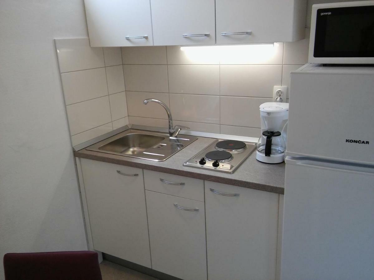 Studio Apartment Luce 산책길 외부 사진